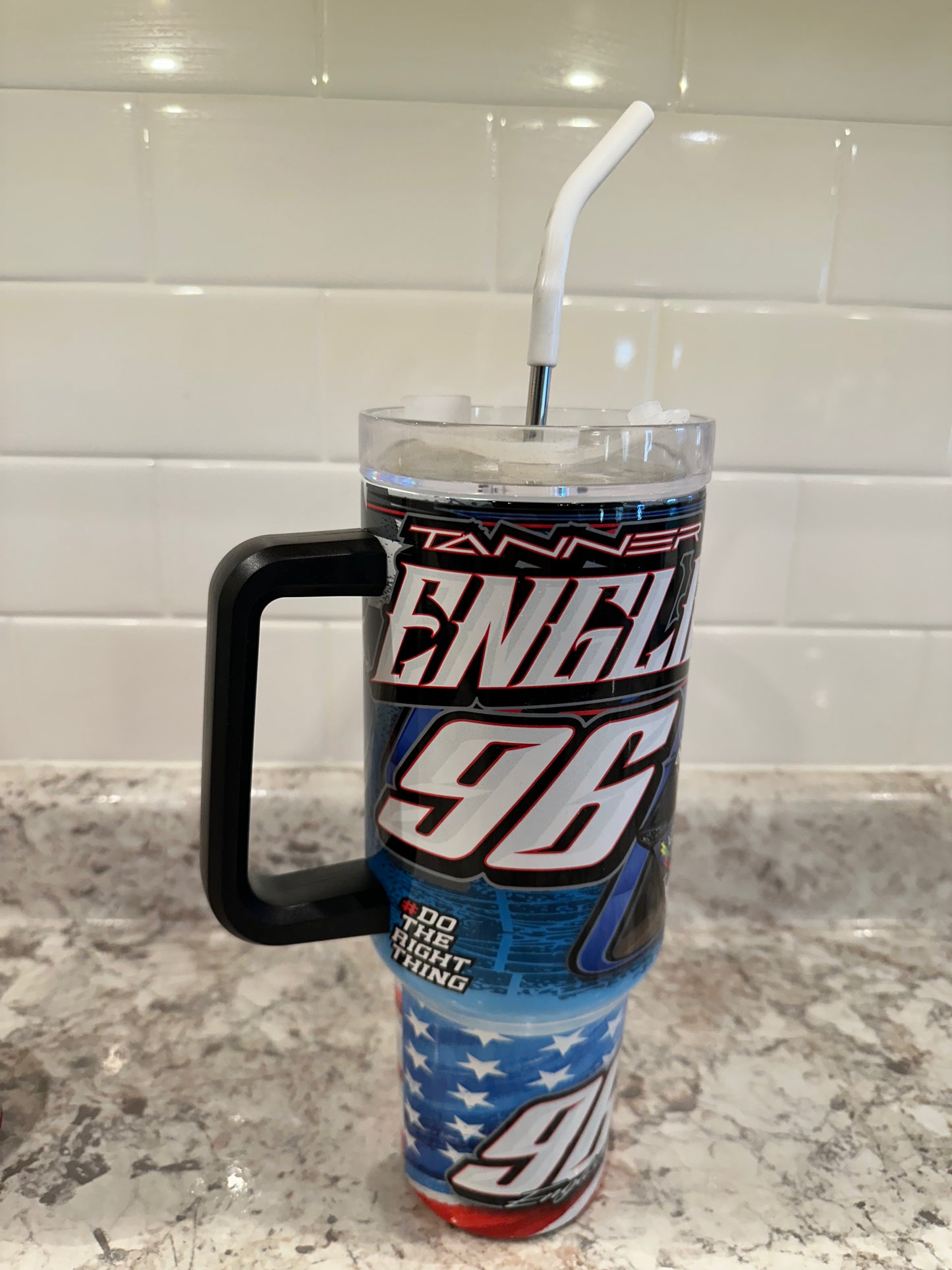 M2501 - 40oz Tanner English Tumbler with Straw